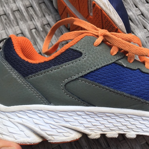 Saucony big kids running shoes - Picture 6 of 8